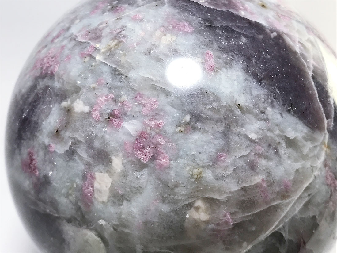 ピンクトルマリンinレピドライト120mm丸玉