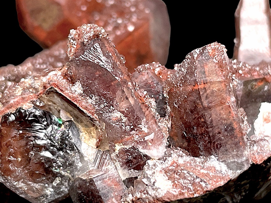 モロッコ産 レッドクォーツ (ヘマタイトコーティングクォーツ)