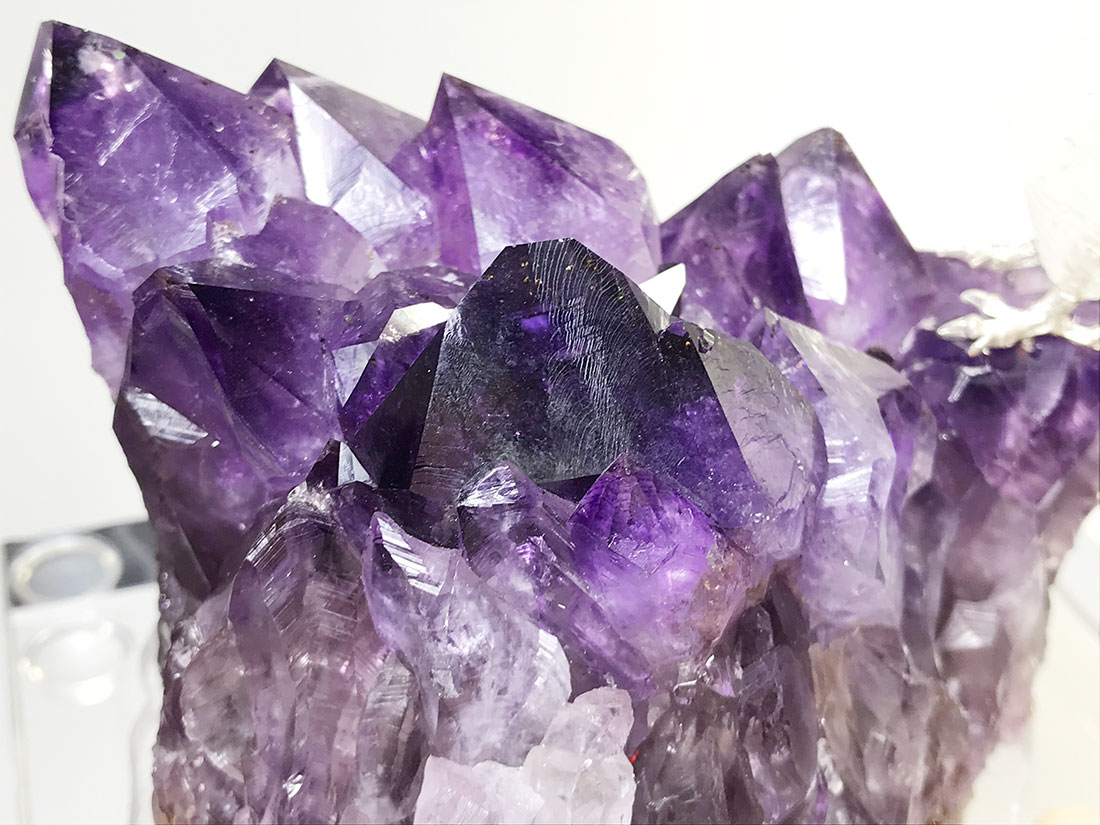 天然石 ハチドリ彫刻&アメジスト