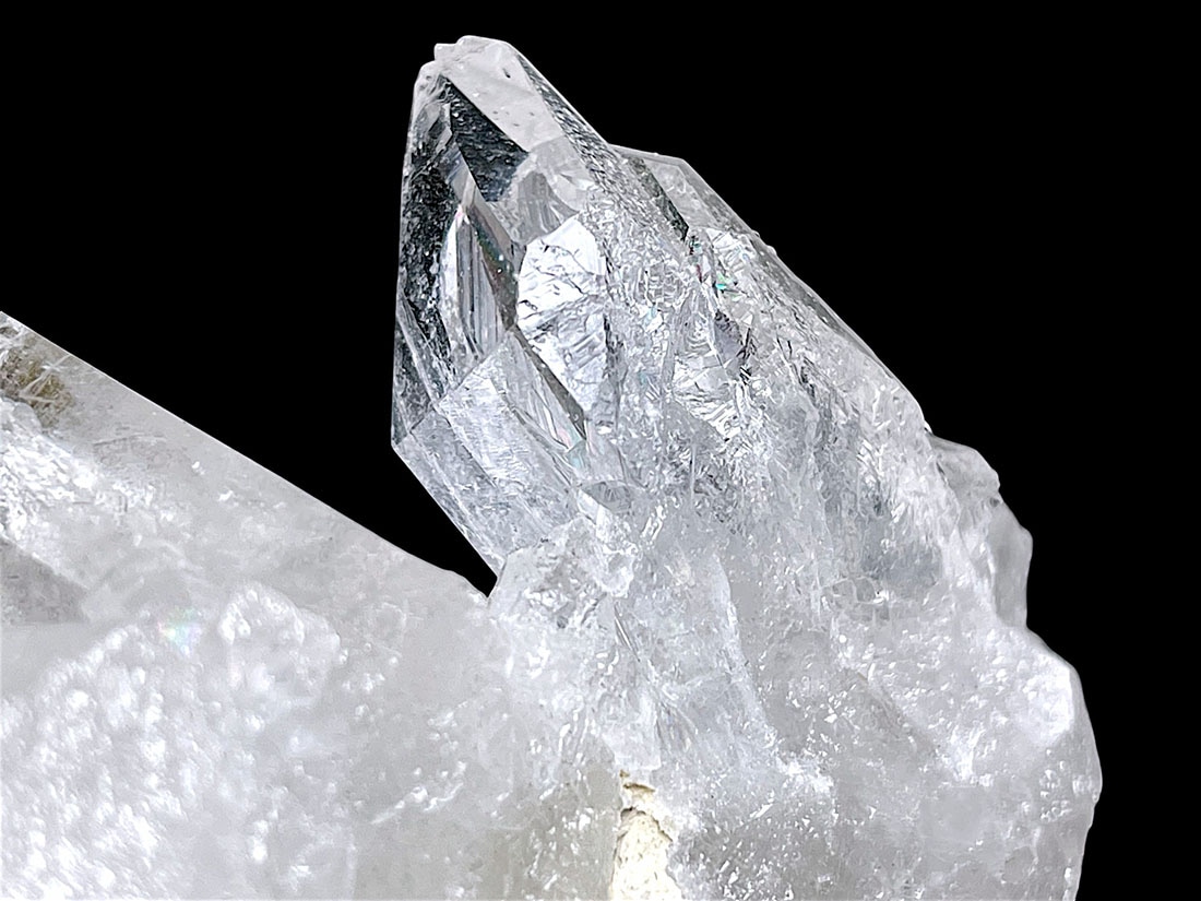 ブラジル・トマスゴンサガ鉱山産 水晶クラスター / Quartz Crystal Cluster