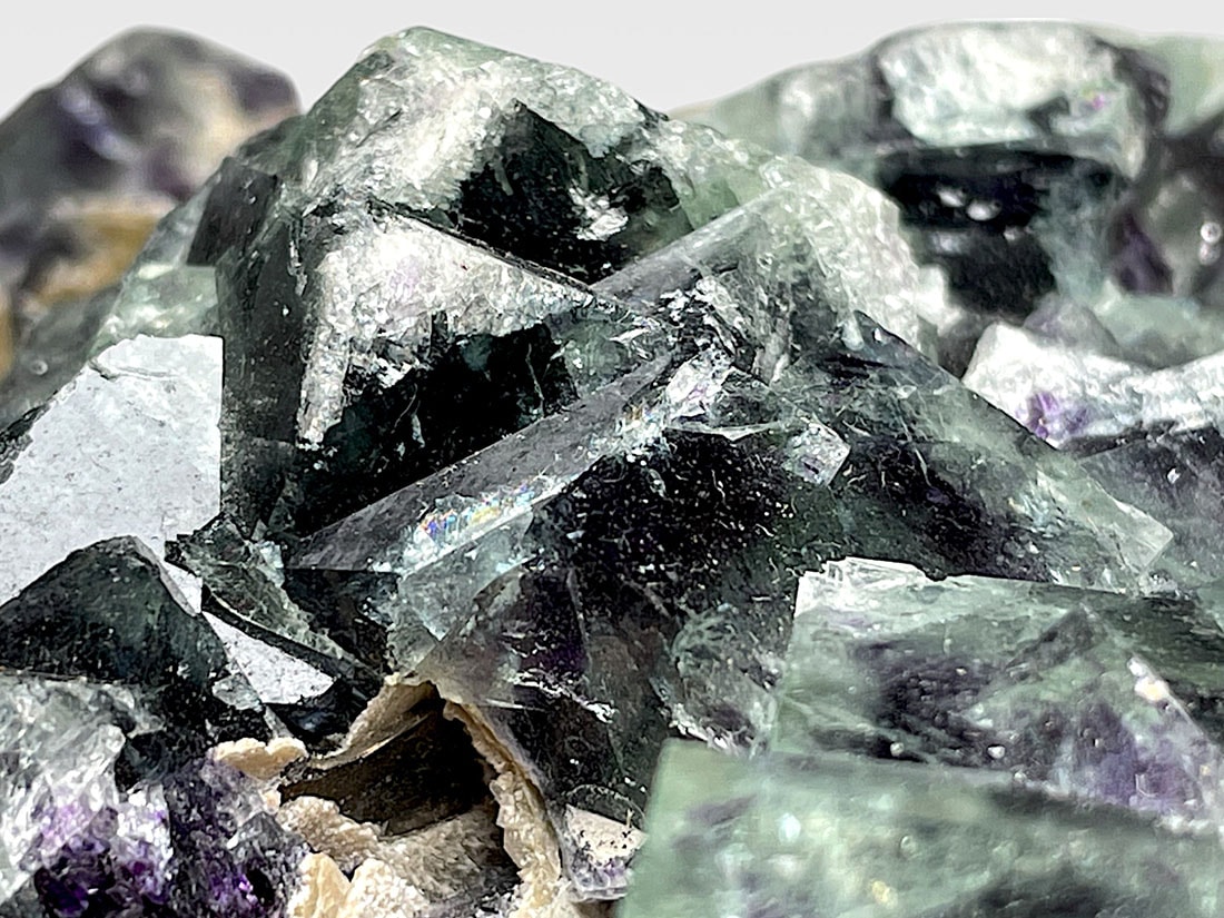 内モンゴル産 バイカラーフローライト/Bi-Color Fluorite (蛍石)