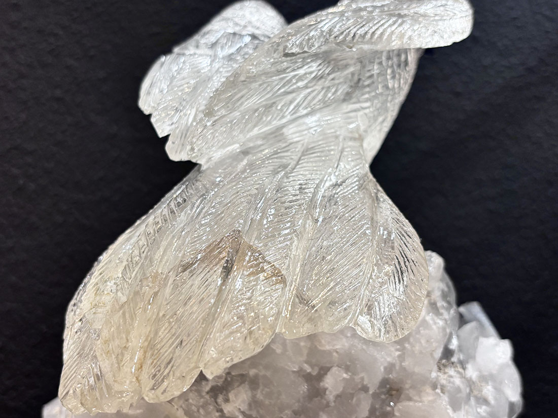 ブラジル産 水晶 鳥彫刻 / Quartz