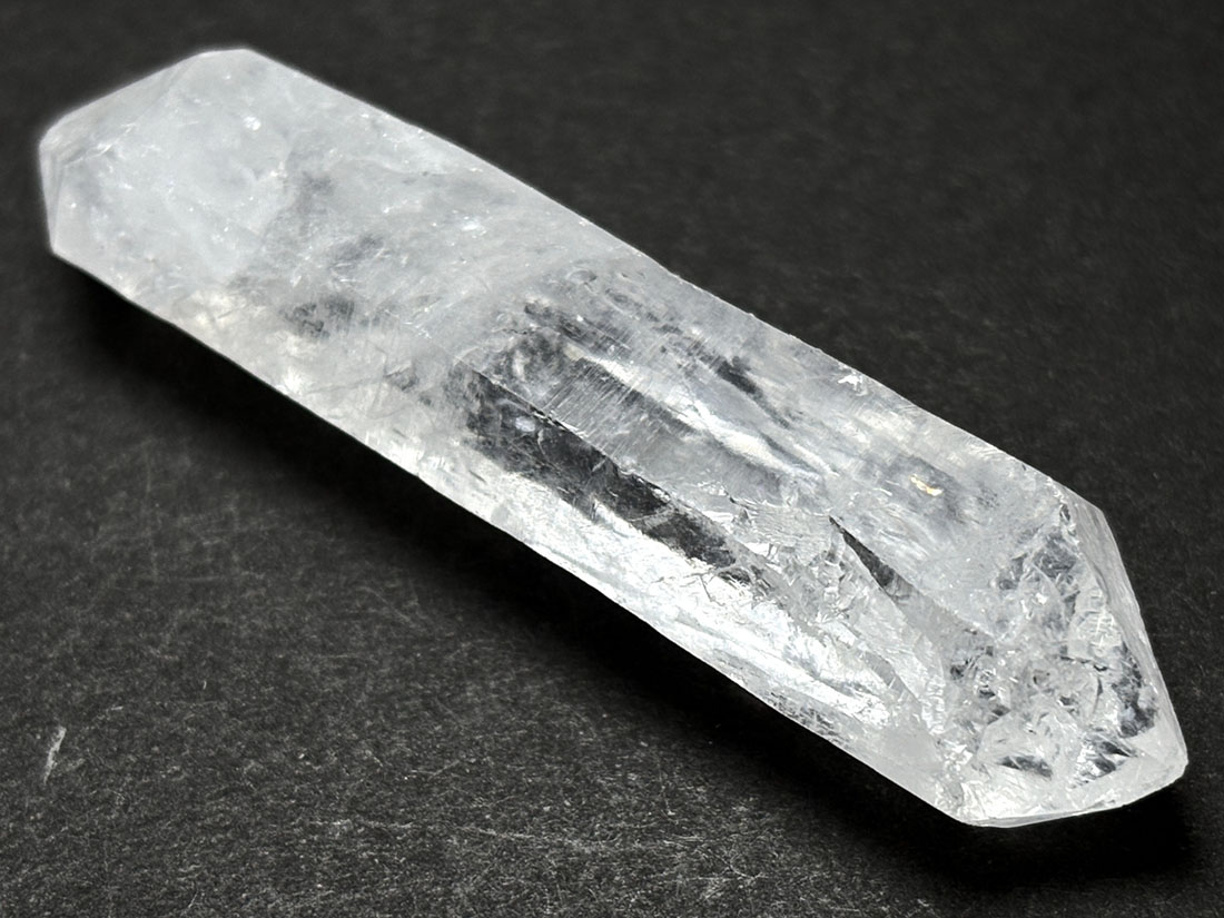 マダガスカル産 水晶 ポイント (両剣水晶) / Crystal Quartz