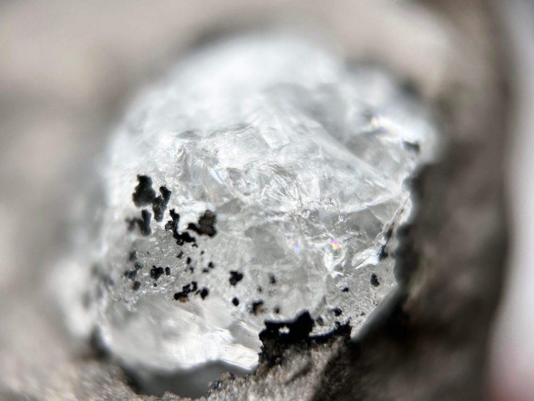 ニューヨーク州産 ハーキマーダイヤモンド 母岩付き / Herkimer Diamond