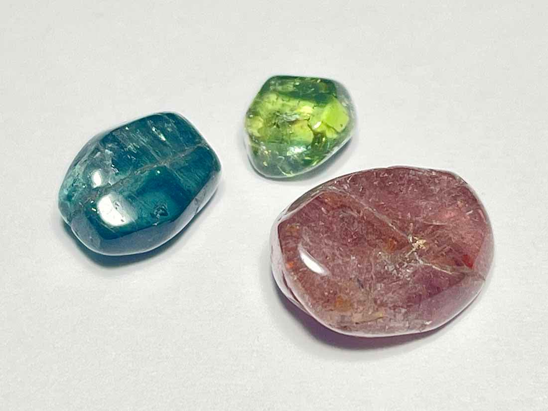【ブラジル産】キャンディカラートルマリン ブラジル産カラートルマリンミニタンブル3個セット