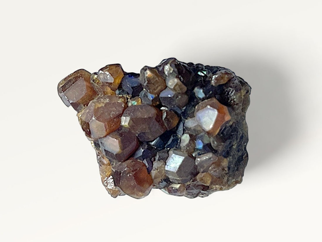 奈良県天川村産 レインボーガーネット