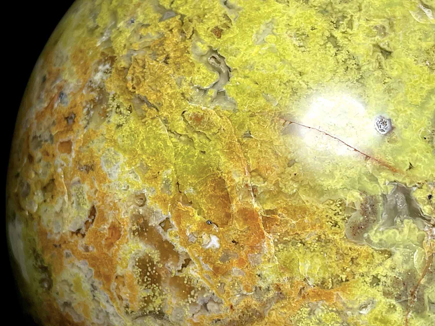マダガスカル産 グリーンオパール 135mm 丸玉 /Green Opal