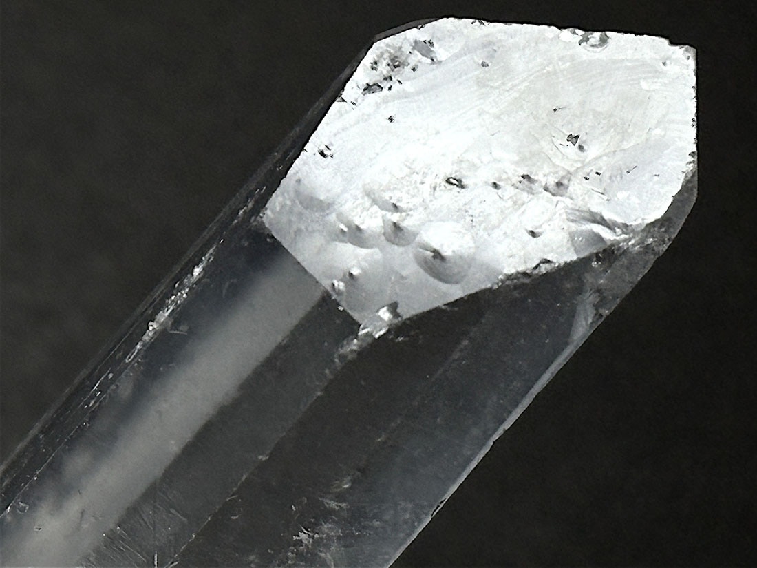 マダガスカル産 ファントムクォーツ ポイント (幻影水晶) / Crystal Quartz