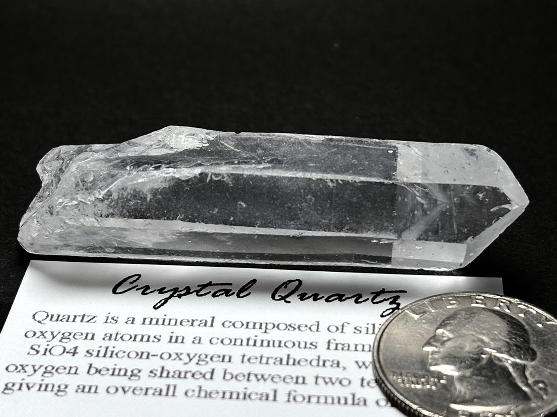 マダガスカル産 ファントムクォーツ ポイント (幻影水晶) / Crystal Quartz