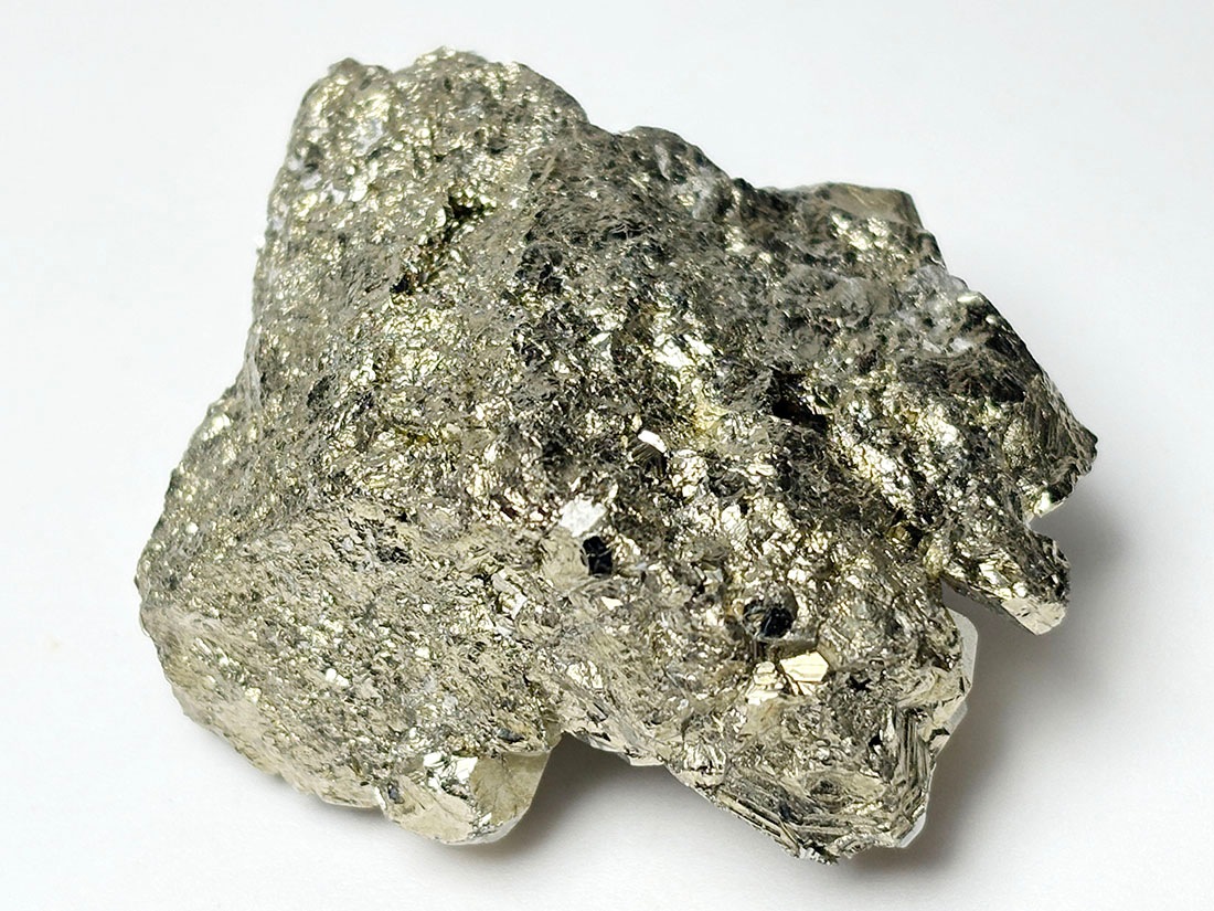 レア形状) ペルー産 八面体パイライト / Octahedral Pyrite