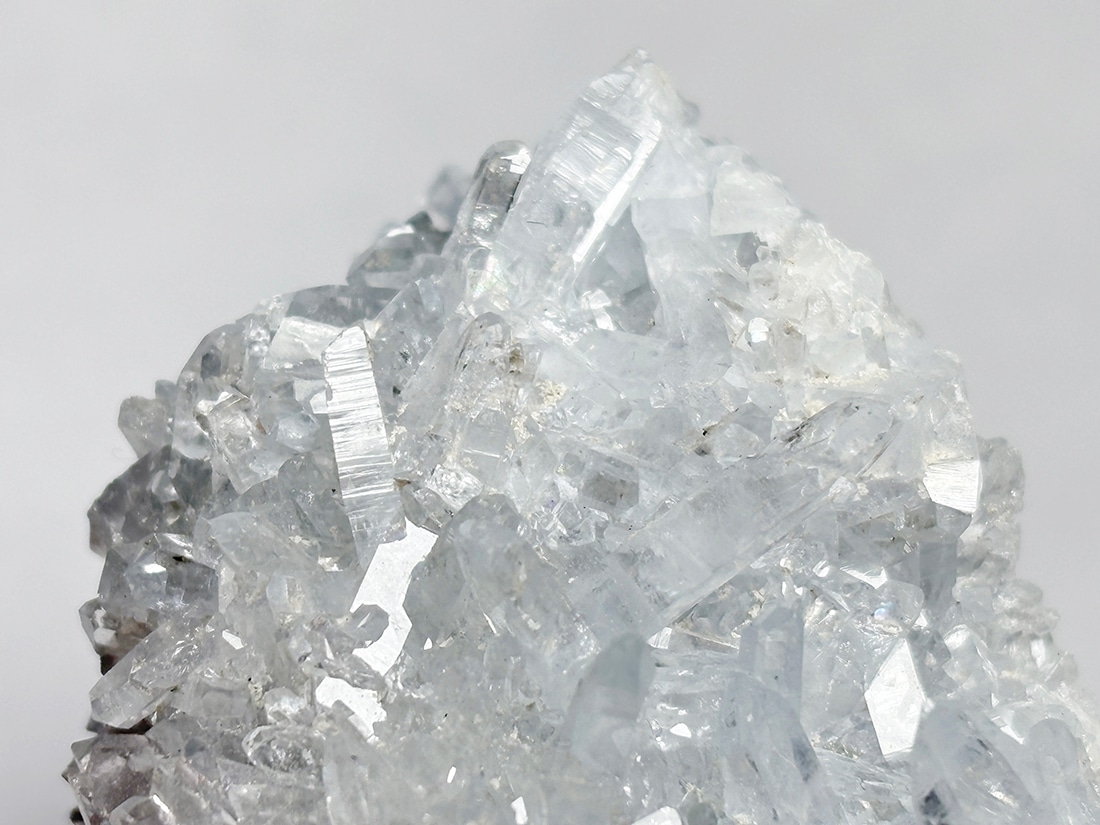 マダガスカル産 セレスタイト ( 天青石 )/ Celestite