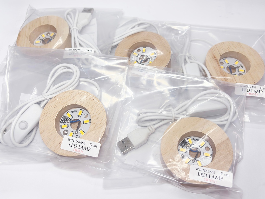 LEDライト付き木製台座Sサイズ 電球色 5個セットアソート