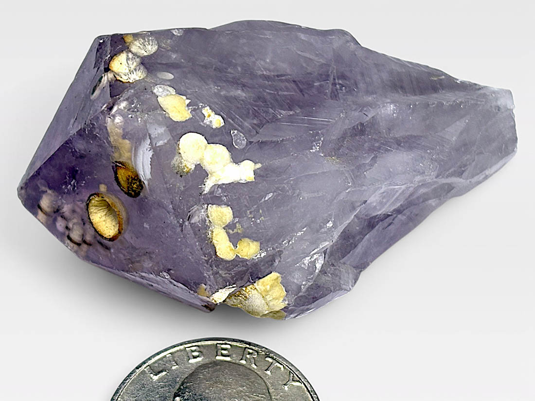 ブラジル産クリストバライトinアメジスト / Cristobalite in Amethyst