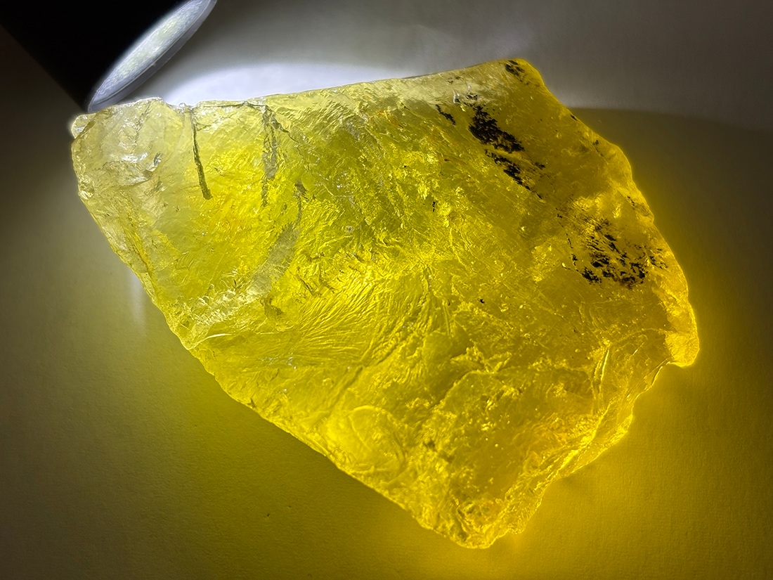 ブラジル産 オウロヴェルデクォーツ / Ouro Verde Quartz