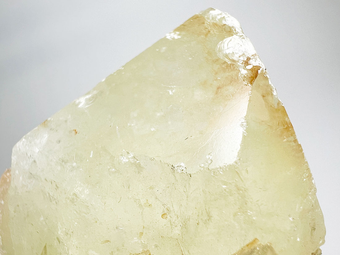 ブラジル産 レモンクォーツ/ Sulfer in Quartz