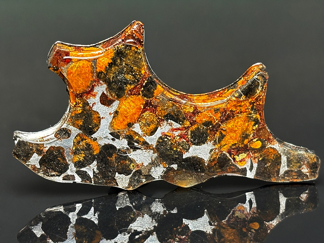 ケニア産 セリコパラサイト隕石 / Sericho Pallasite Meteorite