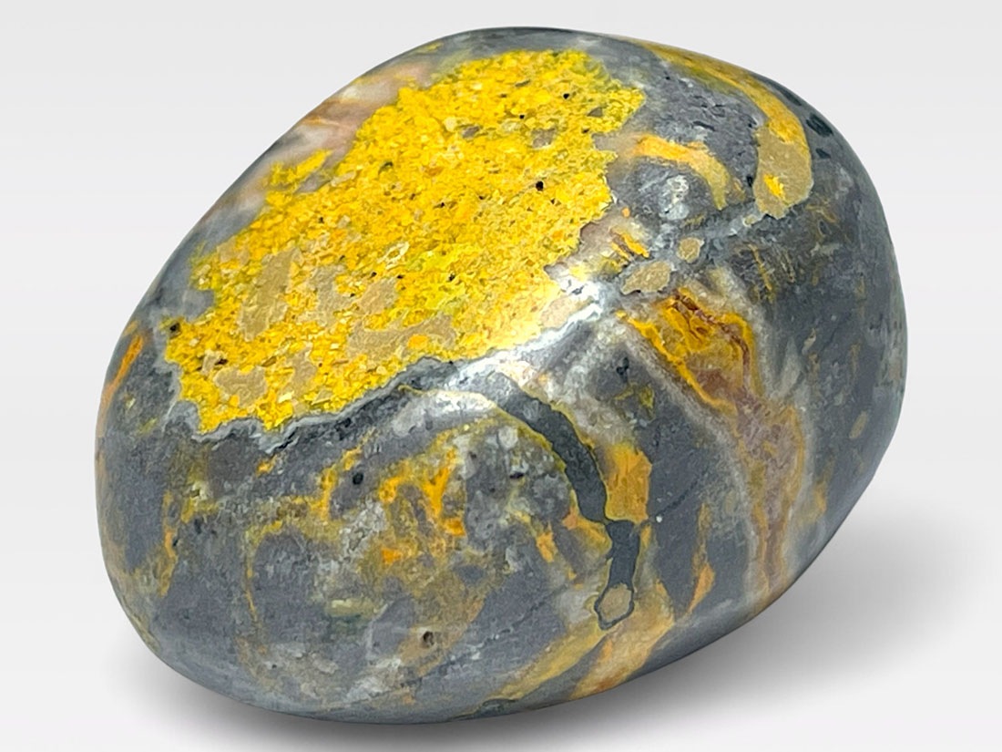 070117  天然石バンブルビージャスパー8.8ミリ16センチ 070117 天然石バンブルビージャスパー8.8ミリ16センチ