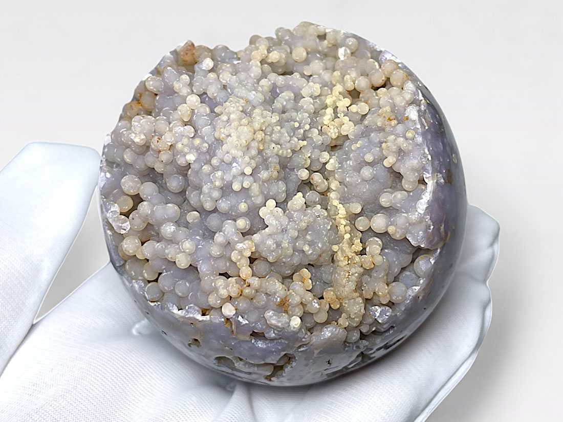 インドネシア産グレープカルセドニー71mm丸玉