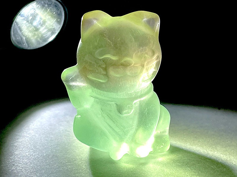 フローライト アニマル彫刻 招き猫