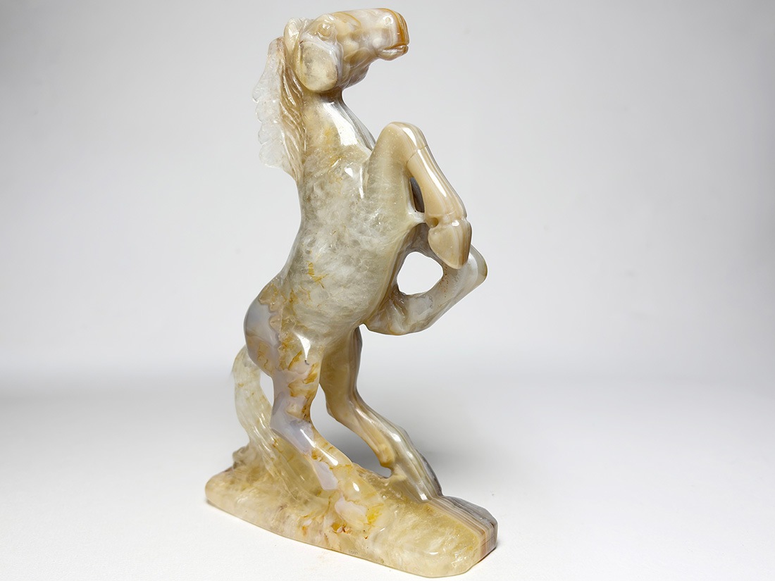 2026年干支】アゲート 馬彫刻 【50％OFF】