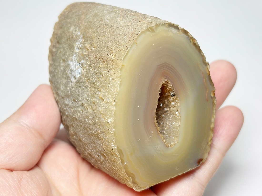 ブラジル産アゲートジオード（瑪瑙晶洞）/Agate Geode