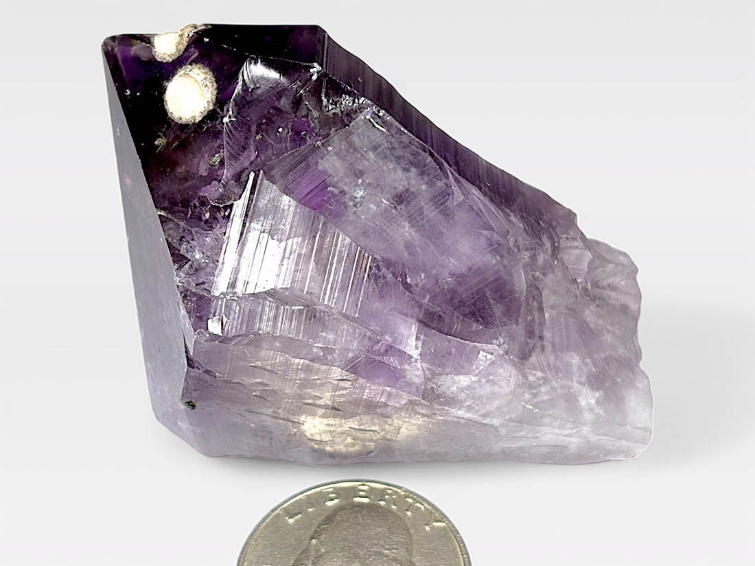 ブラジル産クリストバライトinアメジスト / Cristobalite in Amethyst