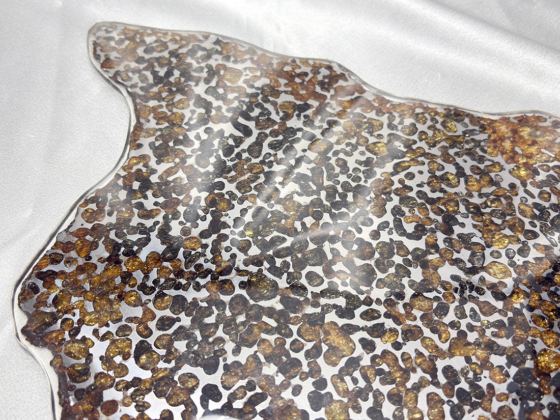 ケニア産 セリコパラサイト隕石 特大 / Sericho Pallasite Meteorite