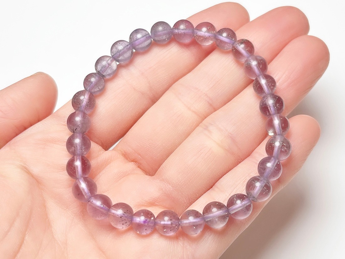 パイライト in フローライト 6mm ブレスレット / Pyrite in Fluorite