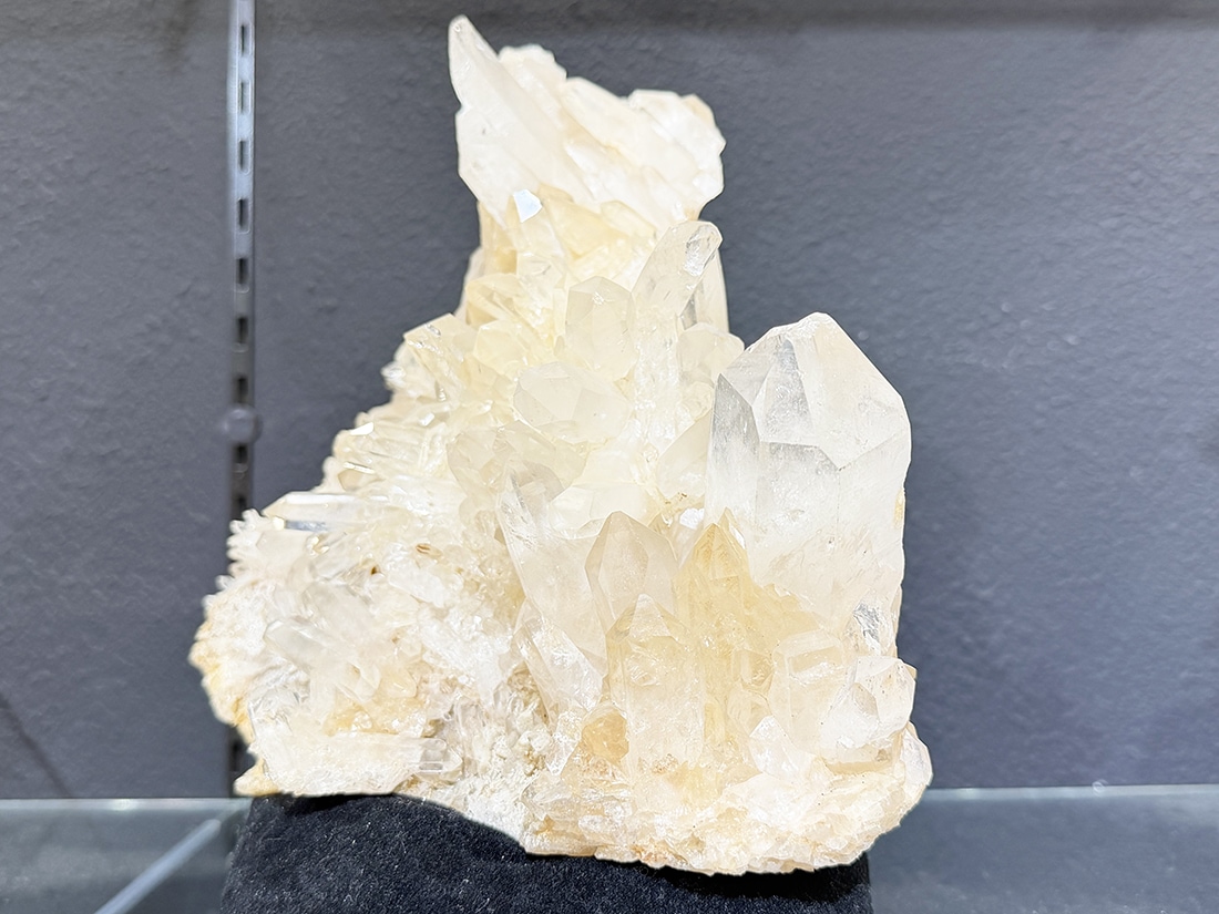 インド・マニカラン産 ヒマラヤ水晶 クラスター / Himalayan Quartz