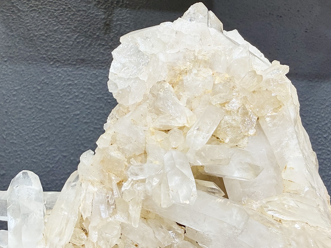 インド・マニカラン産 ヒマラヤ水晶 クラスター / Himalayan Quartz