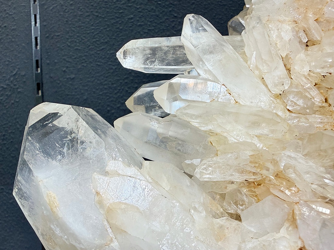 ☆約３.５kg★ヒマラヤ★Manikaran産 水晶☆原石☆ インド・マニカラン産 ヒマラヤ水晶 クラスター / Himalayan Quartz