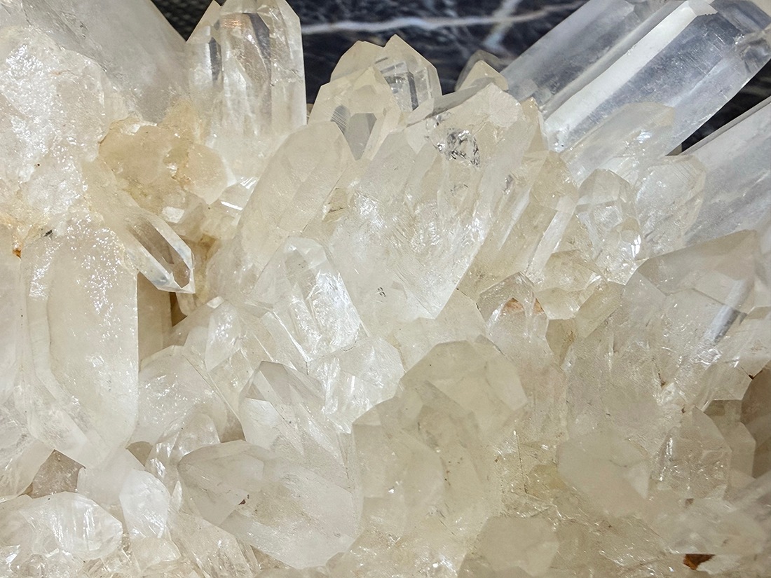 インド・マニカラン産 ヒマラヤ水晶 クラスター / Himalayan Quartz