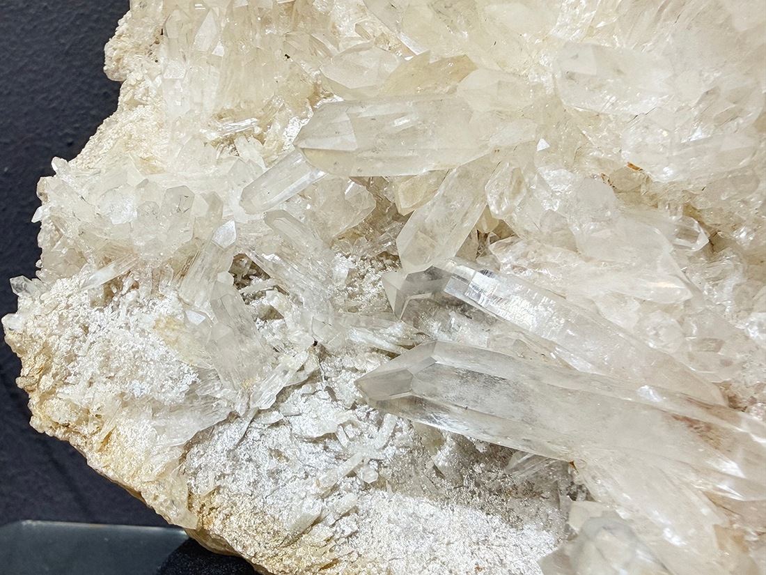 インド・マニカラン産 ヒマラヤ水晶 クラスター / Himalayan Quartz