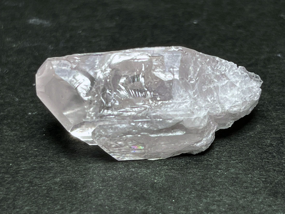 メキシコ産 ピンクダンビュライト