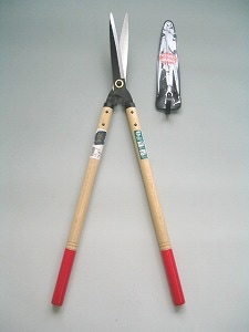 B-211 調質195mmパーカー普通刈込鋏 尺7柄 鋼典 かねのり カネノリ 五十嵐刃物工業 園芸 ガーデニング 剪定 刈り込み鋏 刈込鋏 はさみ 手入れ 燕三条