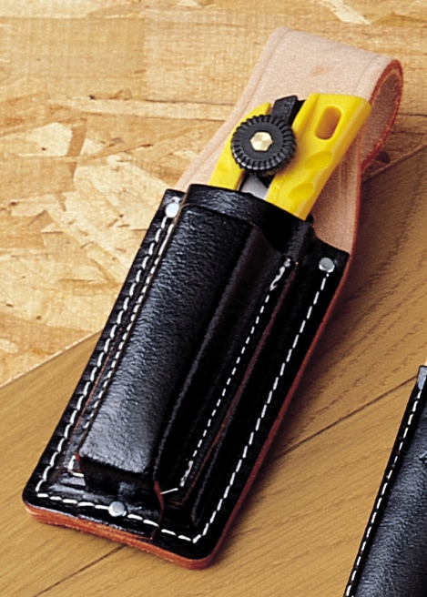 黒床皮カッターケース 替刃入付 型押 SI-08 ガーデニング DIY 道具 工具 ツール  大工 外仕事 工事 現場 職人 燕三条 コヅチ
