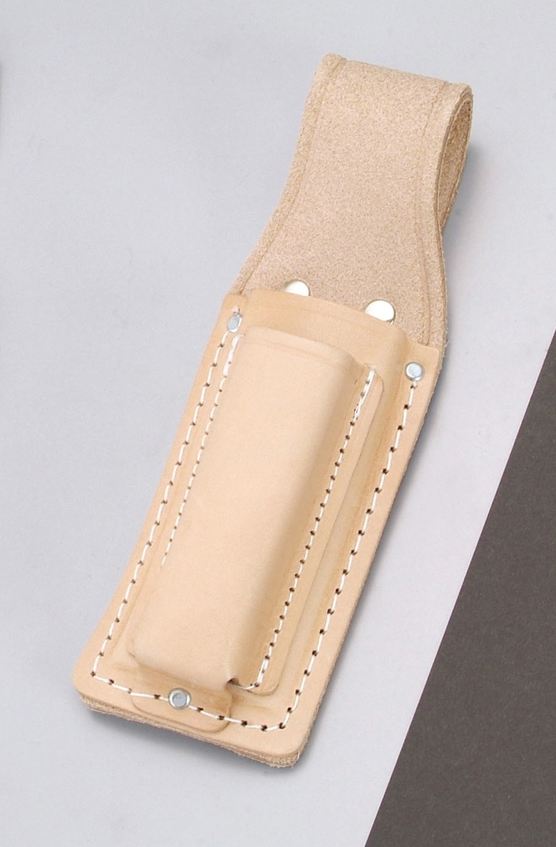 ヌメ皮カッターケース 替刃入付 型押 SI-09 ガーデニング DIY 道具 工具 ツール  大工 外仕事 工事 現場 職人 燕三条 コヅチ