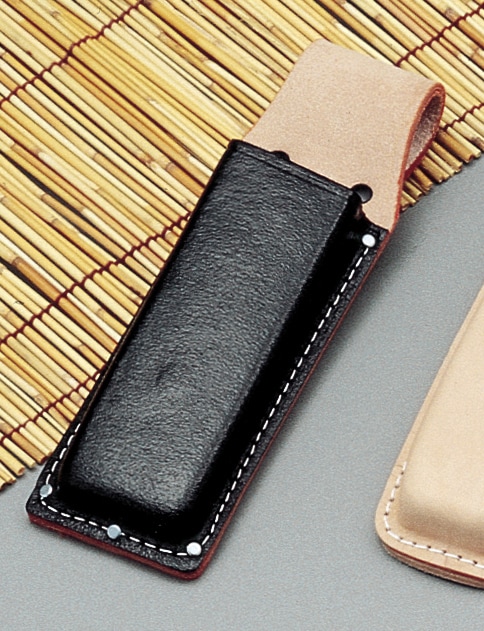 黒床皮 折鋸ケース 台曲り 型押 SN-11 ガーデニング DIY 道具 工具 ツール  大工 外仕事 工事 現場 職人 燕三条 コヅチ