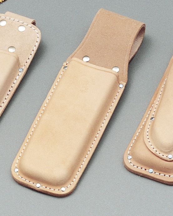 ヌメ皮 折鋸ケース 台曲り ゴムボーイ210mm用 型押 SN-22 ガーデニング DIY 道具 工具 ツール  大工 外仕事 工事 現場 職人 燕三条 コヅチ