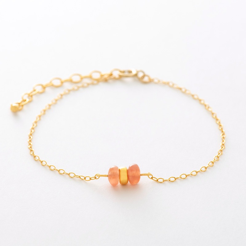 ��ֱ�UP���奨�꡼���֥쥹��å�