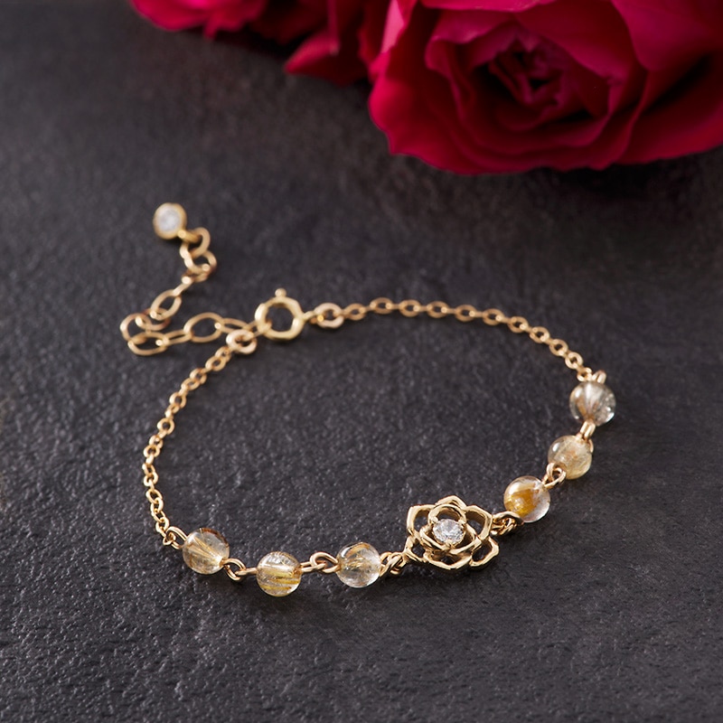 ������ɥ���롦���奨�꡼ : �֥쥹��å�