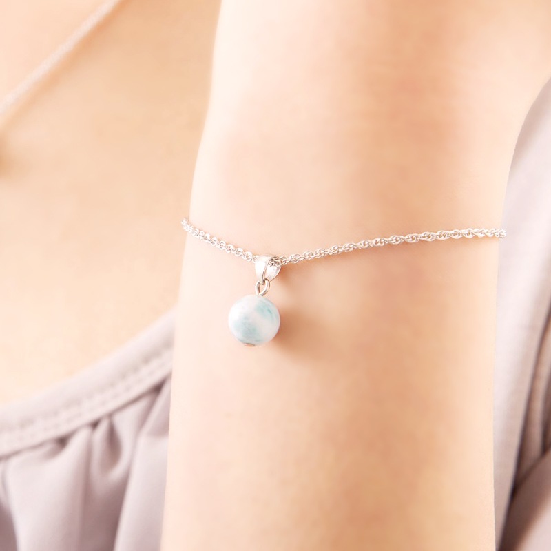 �лҺ¿����W����󥹥��奨�꡼ : �֥쥹��å�