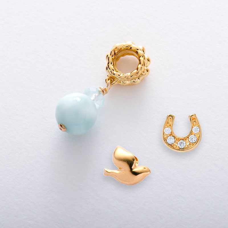 �лҺ¿����W����󥹥��奨�꡼ : Moon Charm �� �������㡼�ࡦ�������㡼�� [ ������� / ����С� ]