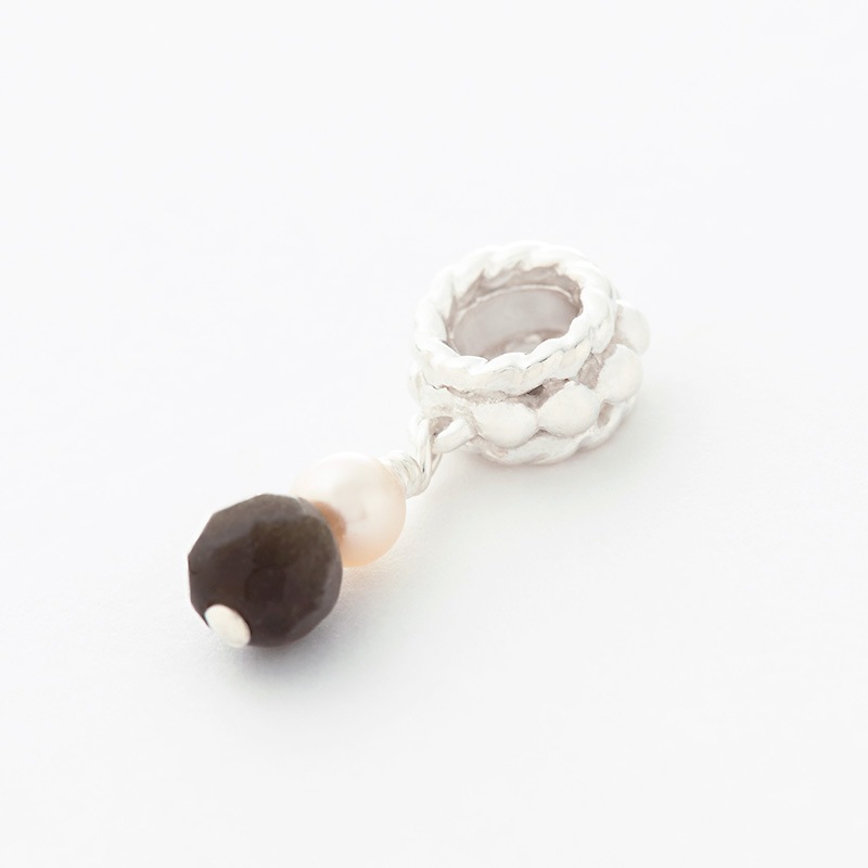 奨꡼ : Moon Charm [  / С ]