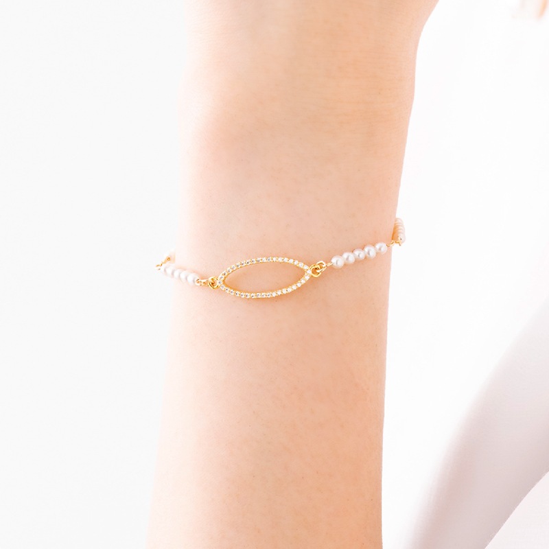 ���¿���奨�꡼���֥쥹��å�