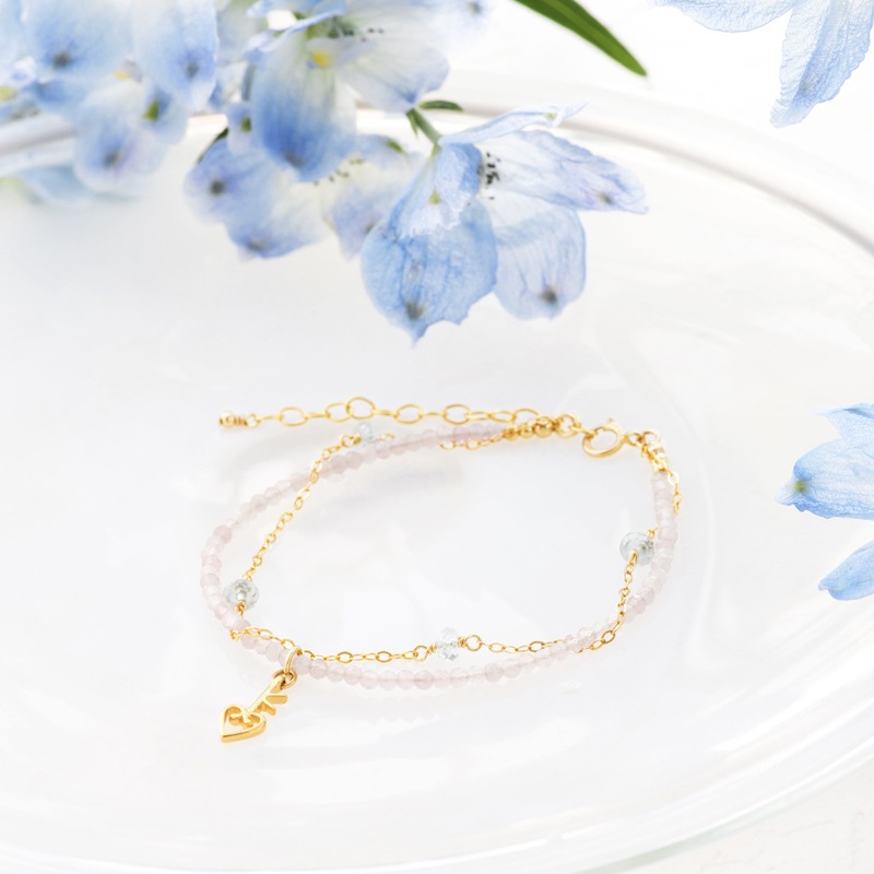 �������󡦥��奨�꡼ : �֥쥹��å�