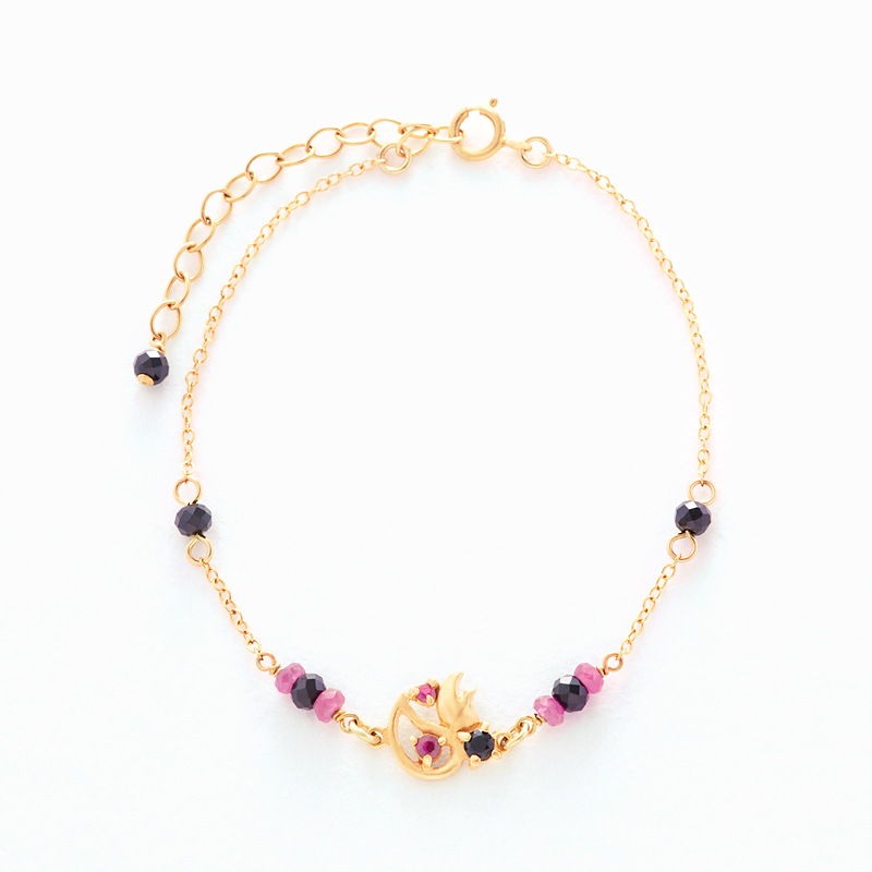 �����ƥ��١�����󡦥��奨�꡼ : �֥쥹��å�