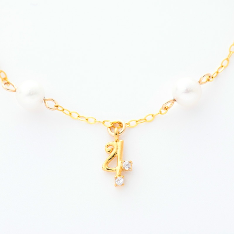 ��������Υ������ȥѡ��른�奨�꡼���֥쥹��å�