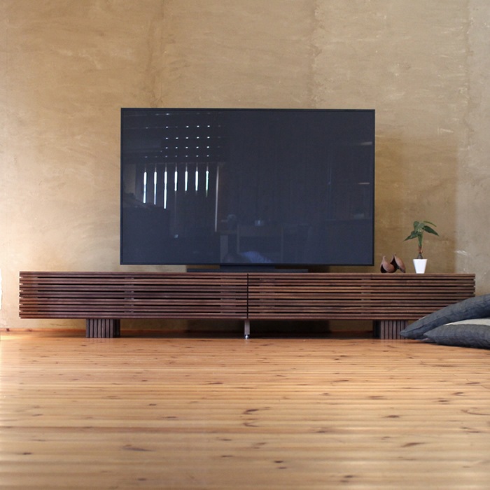 Tvボード 幅240cm ウォールナット材 格子 4kテレビ対応 ワイド 大型 テレビ台 Tv台 テレビボード Avボード Avラック Tvラック Avラック 無垢材 デザイン デザイナー 北欧 和モダン 和風モダン 木製 天然木 日本製 国産 収納 おしゃれ おすすめ 人気 通販 壁面 ナチュラル