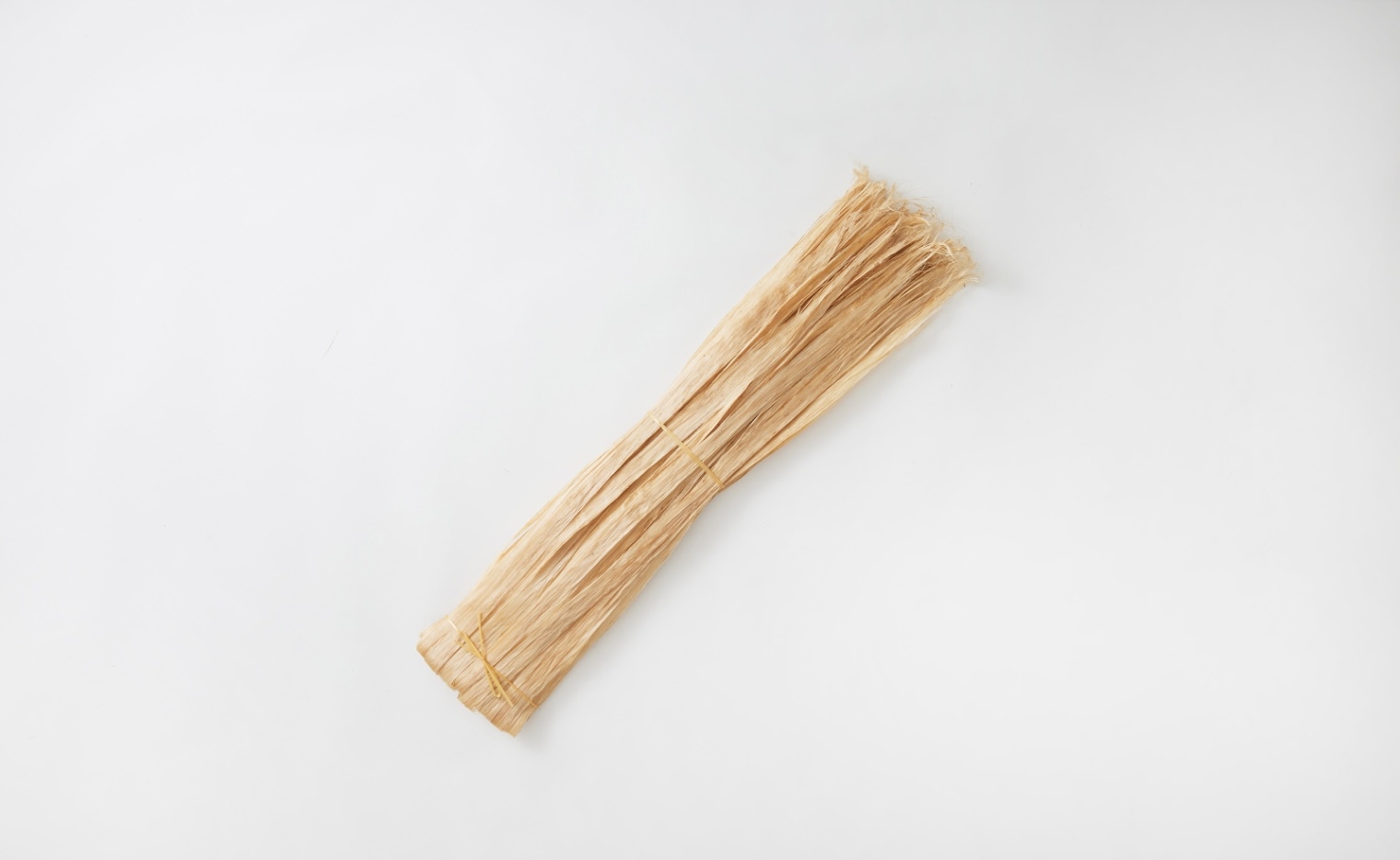 精麻 500g 国産本麻・精麻 一等級 500g | 神事用本麻・麻製品 | 縄屋忠右衛門